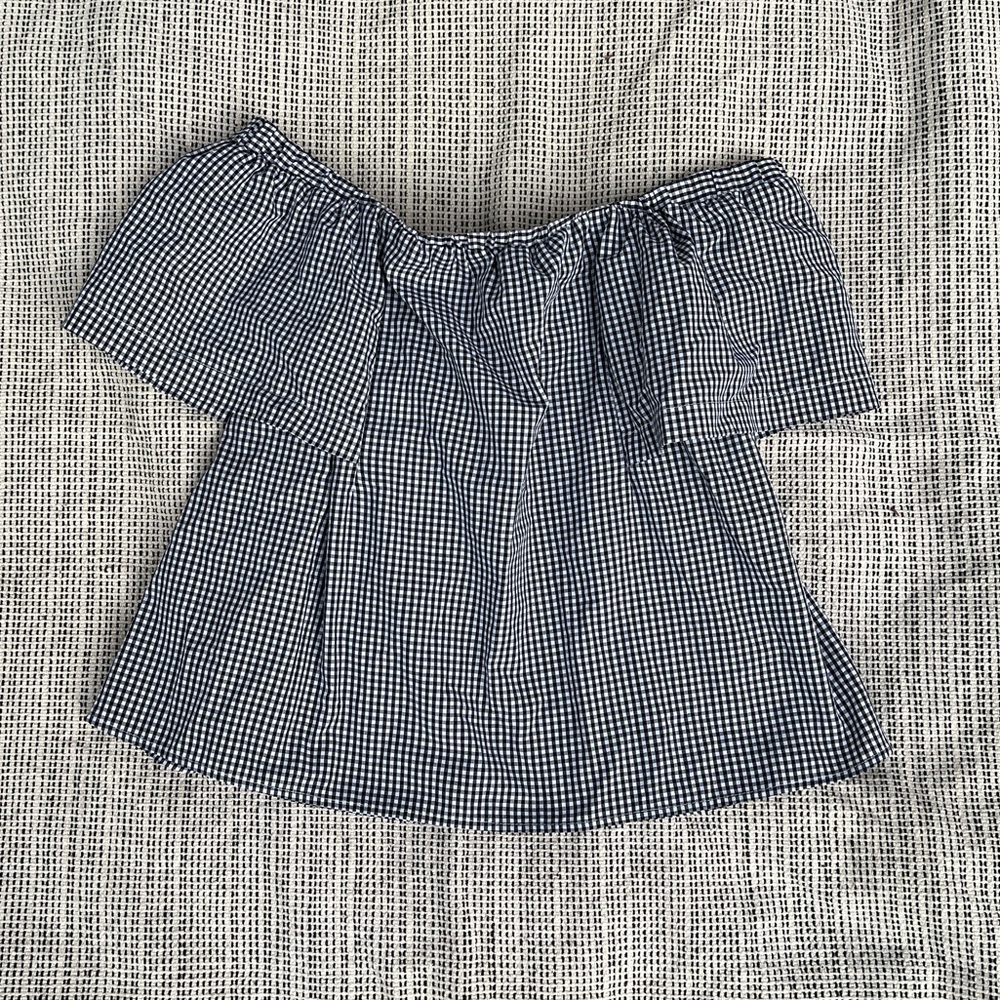 TOPSHOP Off the Shoulder Plaid Flowy Poplin Top